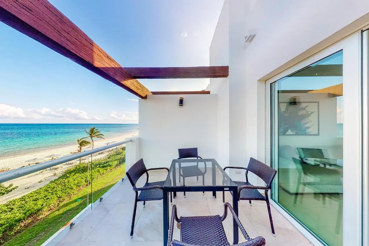 Casa Altamar Penthouse Oceanfront 123 Norte @ Mareazul Beachfront Apartment Playa del Carmen 0*,  Mexico