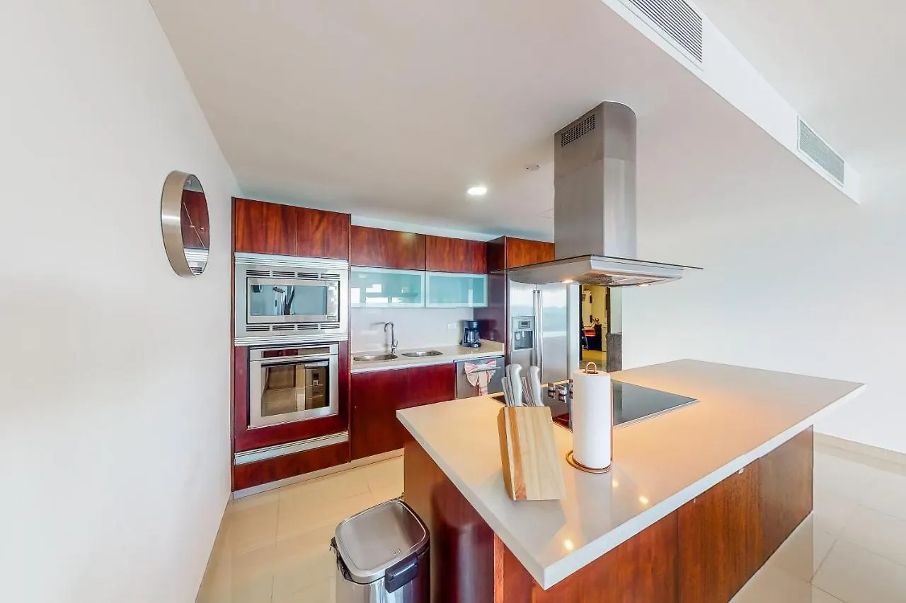 Casa Altamar Penthouse Oceanfront 123 Norte @ Mareazul Beachfront Apartment Playa del Carmen
